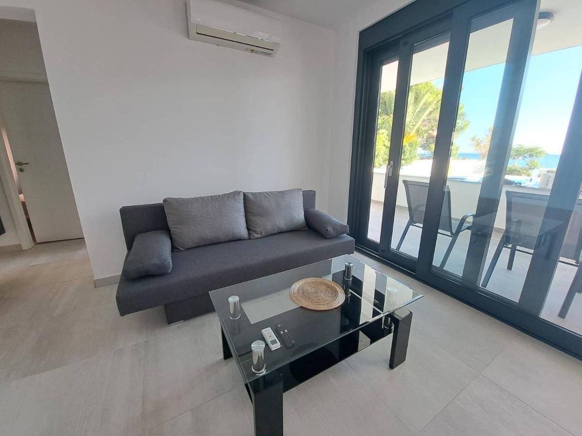 Villa Leptiric Vir Exteriér fotografie